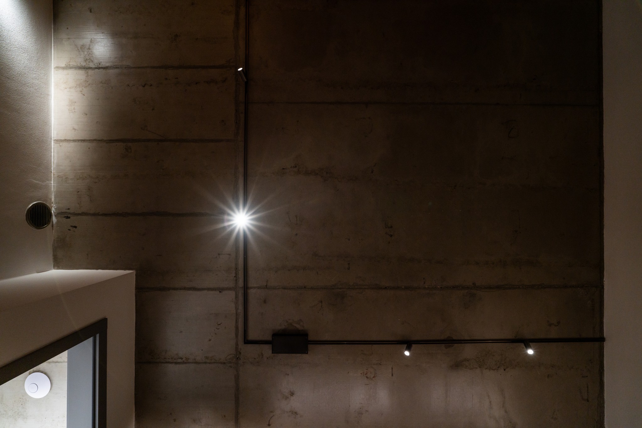 MINIMALISTICKÁ ELEGANCE, PRAHA