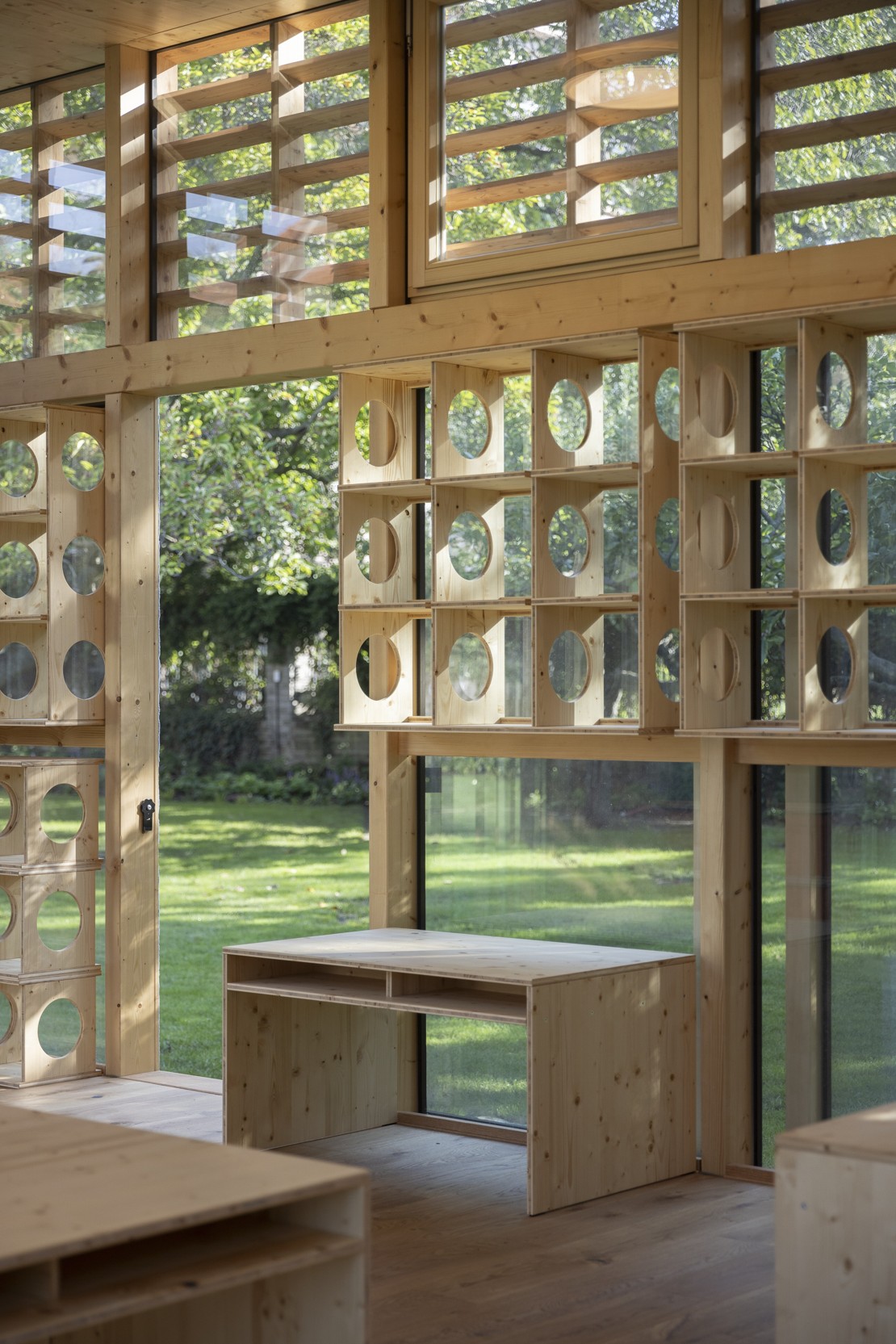 VENKOVNÍ UČEBNA KIJUKIJU, PRAHA