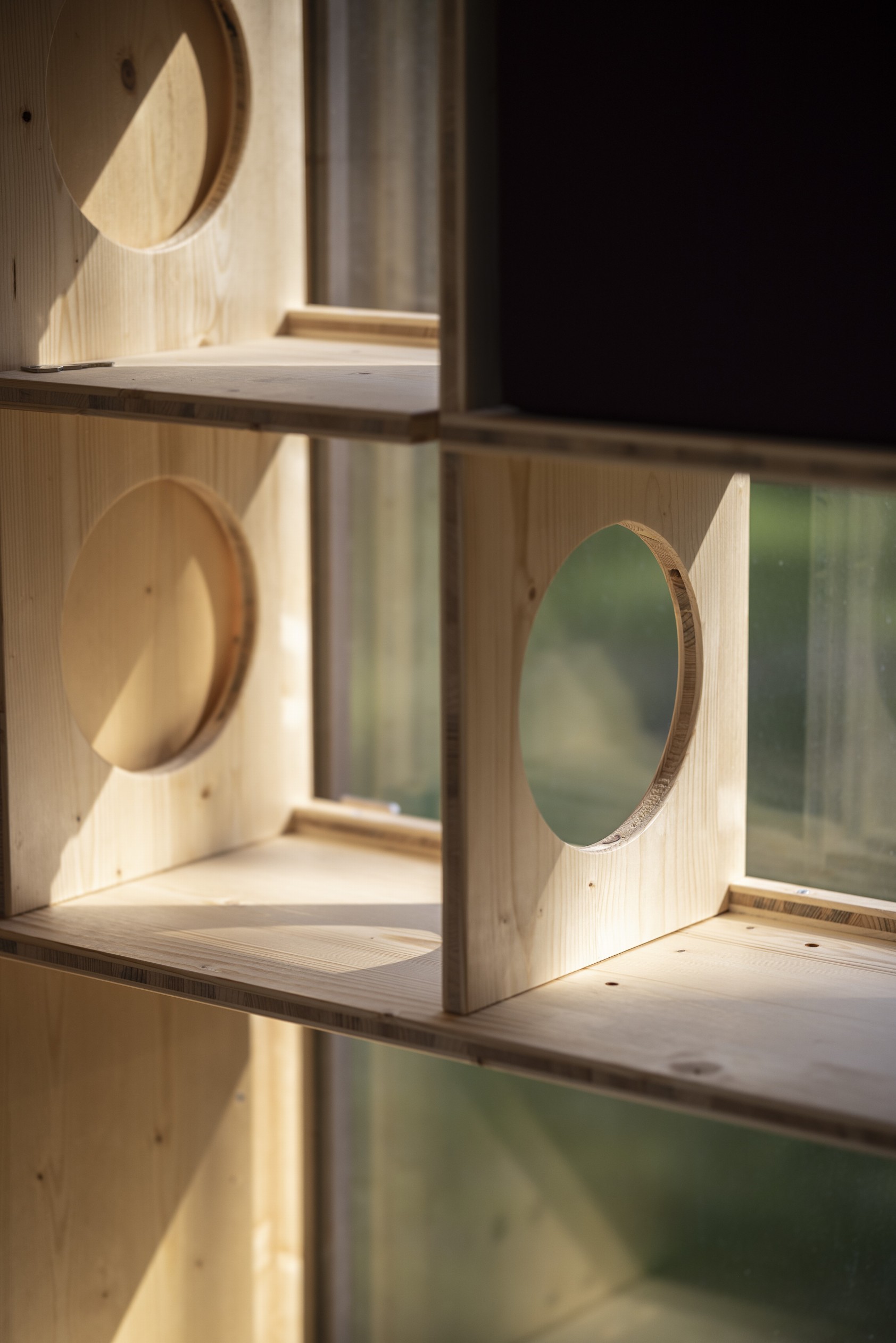 VENKOVNÍ UČEBNA KIJUKIJU, PRAHA