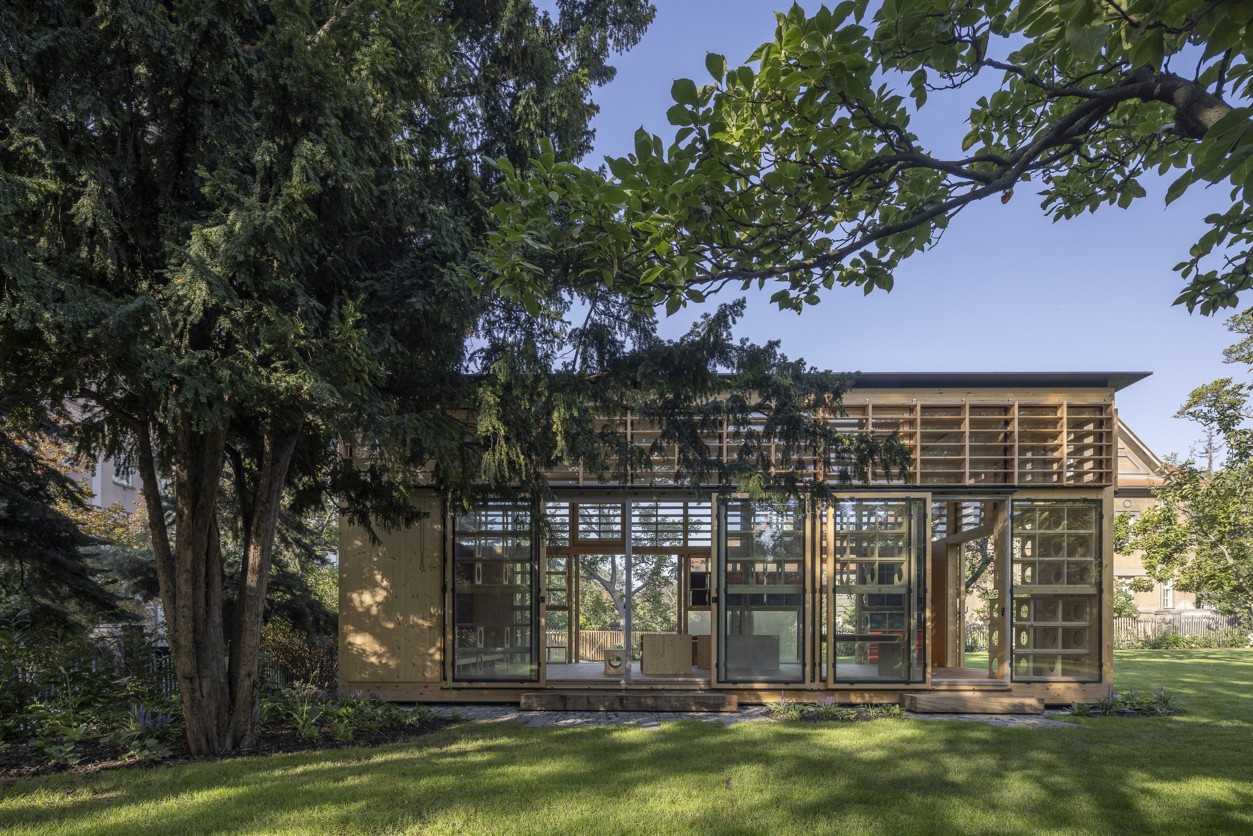 VENKOVNÍ UČEBNA KIJUKIJU, PRAHA